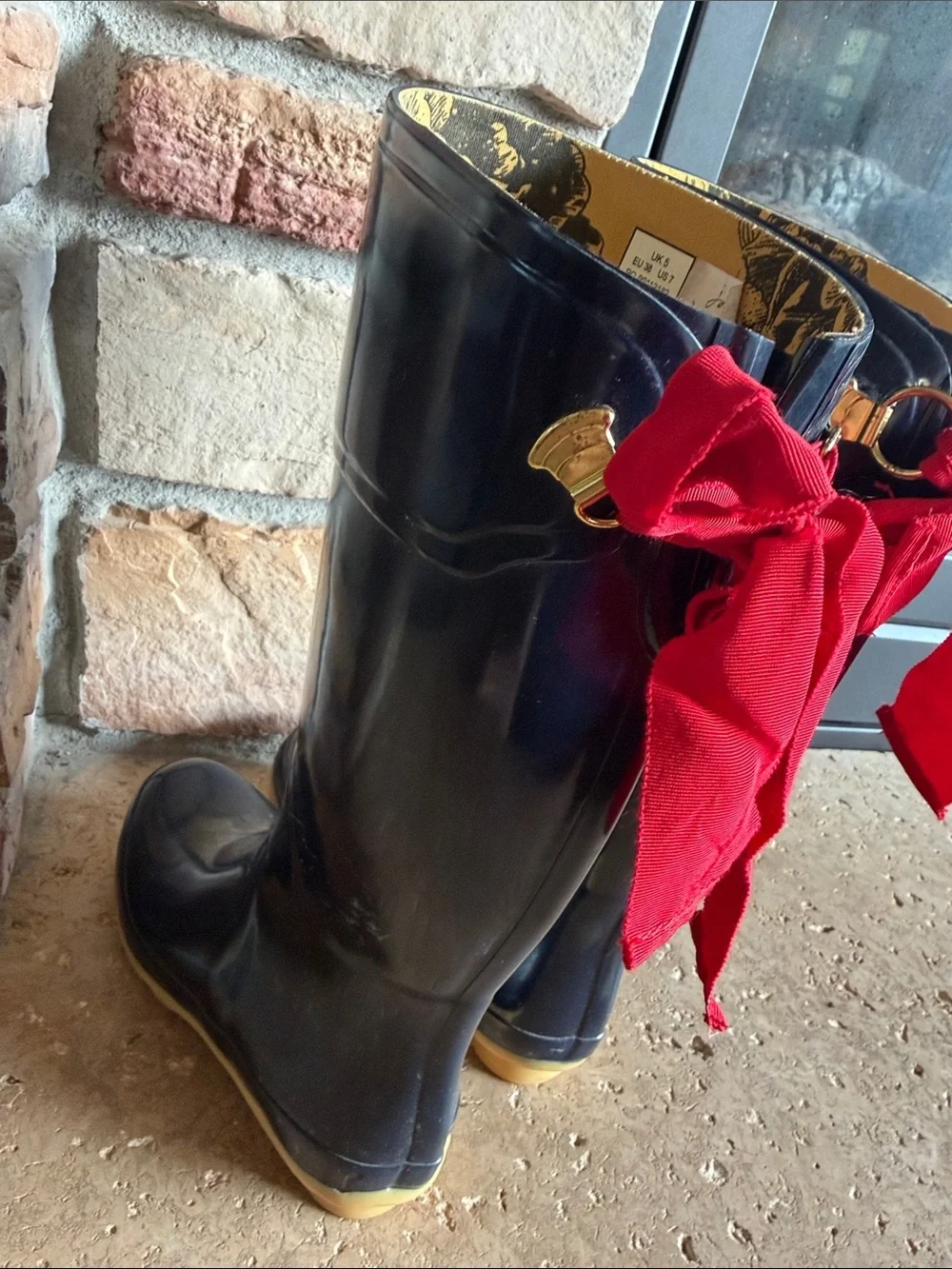 Joules Gloss Navy Tall Rain Boots with Gold Plaque Red Bows Gold Interior sz 7